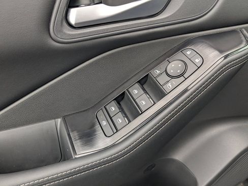 New 2026 Nissan Rogue SV FWD image 15