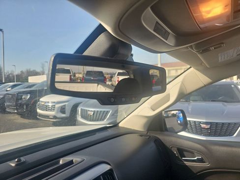 Used 2022 Chevrolet Colorado LT w/ Fleet Safety Package image 24