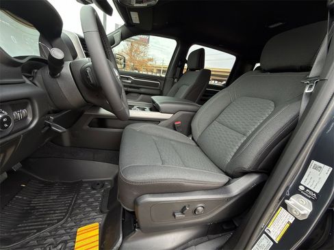 New 2026 RAM 1500 4x4 Crew Cab image 20