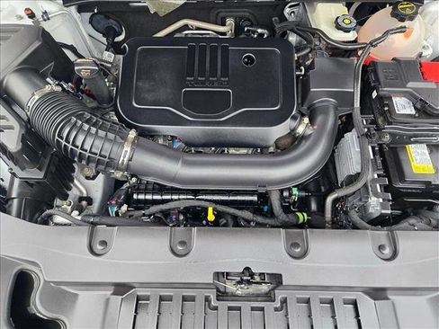 Used 2025 Chevrolet Blazer LT image 23