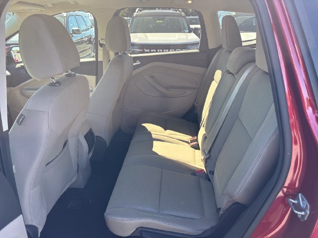 Used 2017 Ford Escape SE AWD/4WD image 11