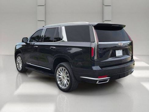 Certified 2023 Cadillac Escalade Premium Luxury AWD/4WD image 3