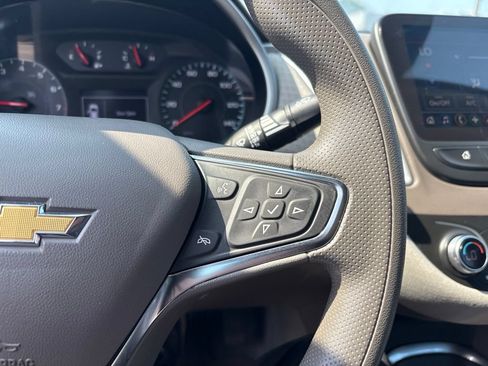 Used 2024 Chevrolet Malibu LT FWD image 23