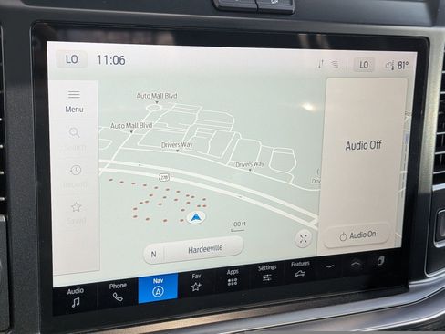 Certified 2026 Ford F250 Lariat w/ Black Appearance Package image 24