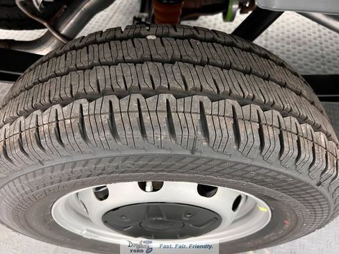 New 2026 Ford Transit 250 148 Medium Roof w/ Load Area Protection Package RWD image 19