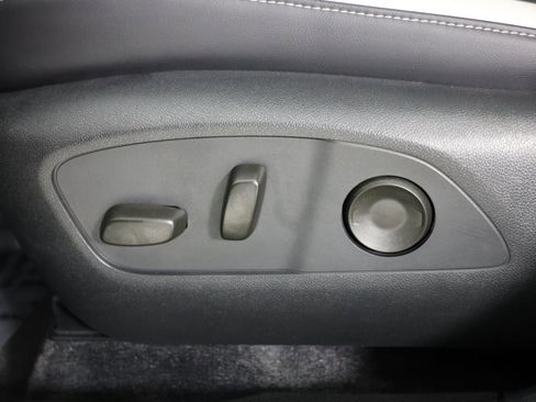 Used 2025 Honda Prologue Touring image 25