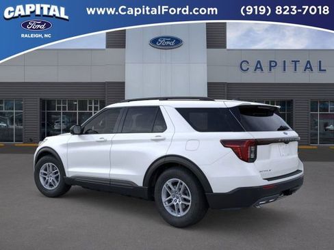 New 2026 Ford Explorer Active image 4