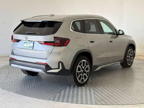 Certified 2025 BMW X1 xDrive28i w/ Premium Package AWD/4WD image 9