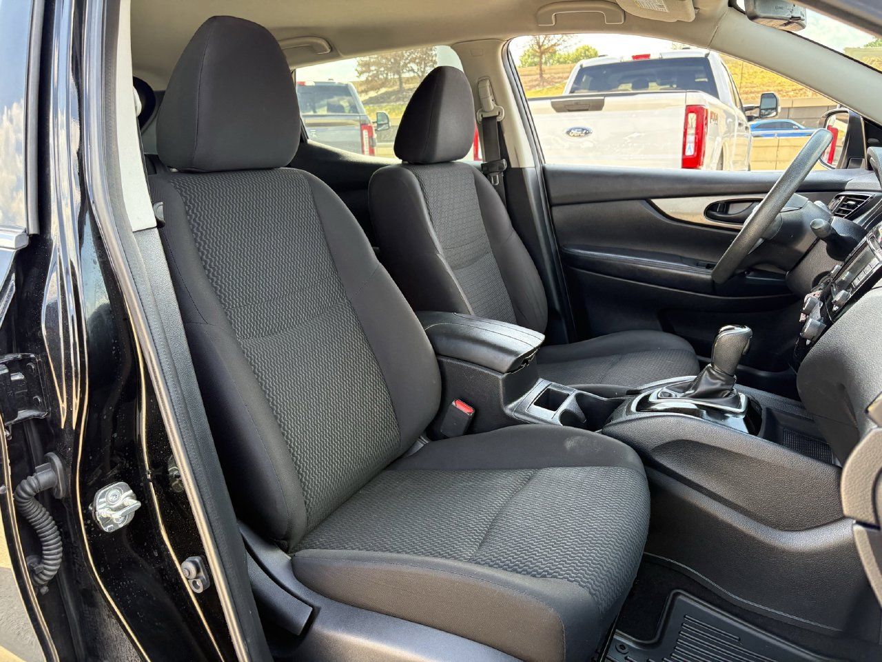 Used 2021 Nissan Rogue Sport S FWD image 29