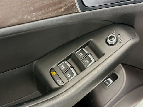 Used 2013 Audi Q5 2.0T Premium w/ Convenience Pkg image 15