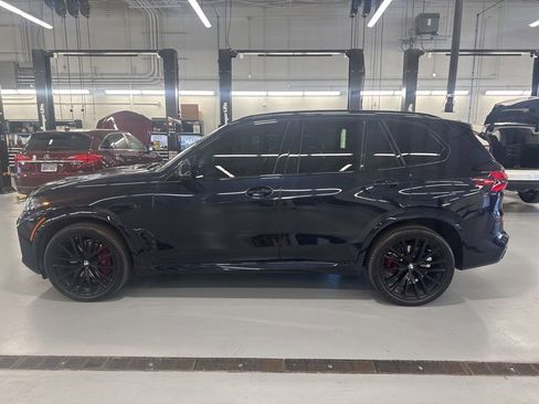 Used 2025 BMW X5 xDrive40i w/ M Sport Package AWD/4WD image 6