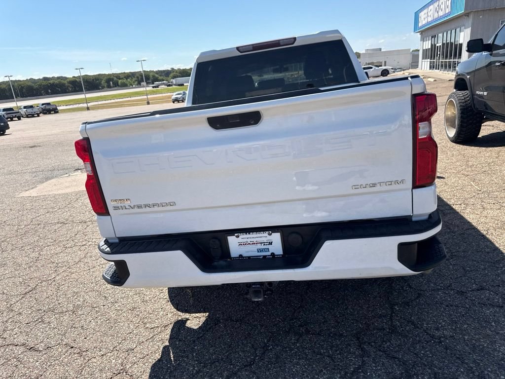 Used 2021 Chevrolet Silverado 1500 Custom RWD image 6