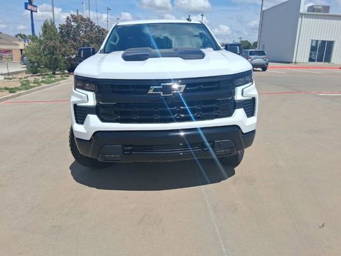 Used 2026 Chevrolet Silverado 1500 LT Trail Boss w/ Safety Package AWD/4WD image 8
