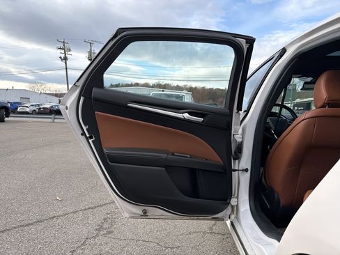 Used 2020 Ford Fusion Energi Titanium image 25