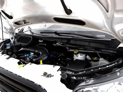 Used 2019 Ford Transit 250 130 Low Roof image 42