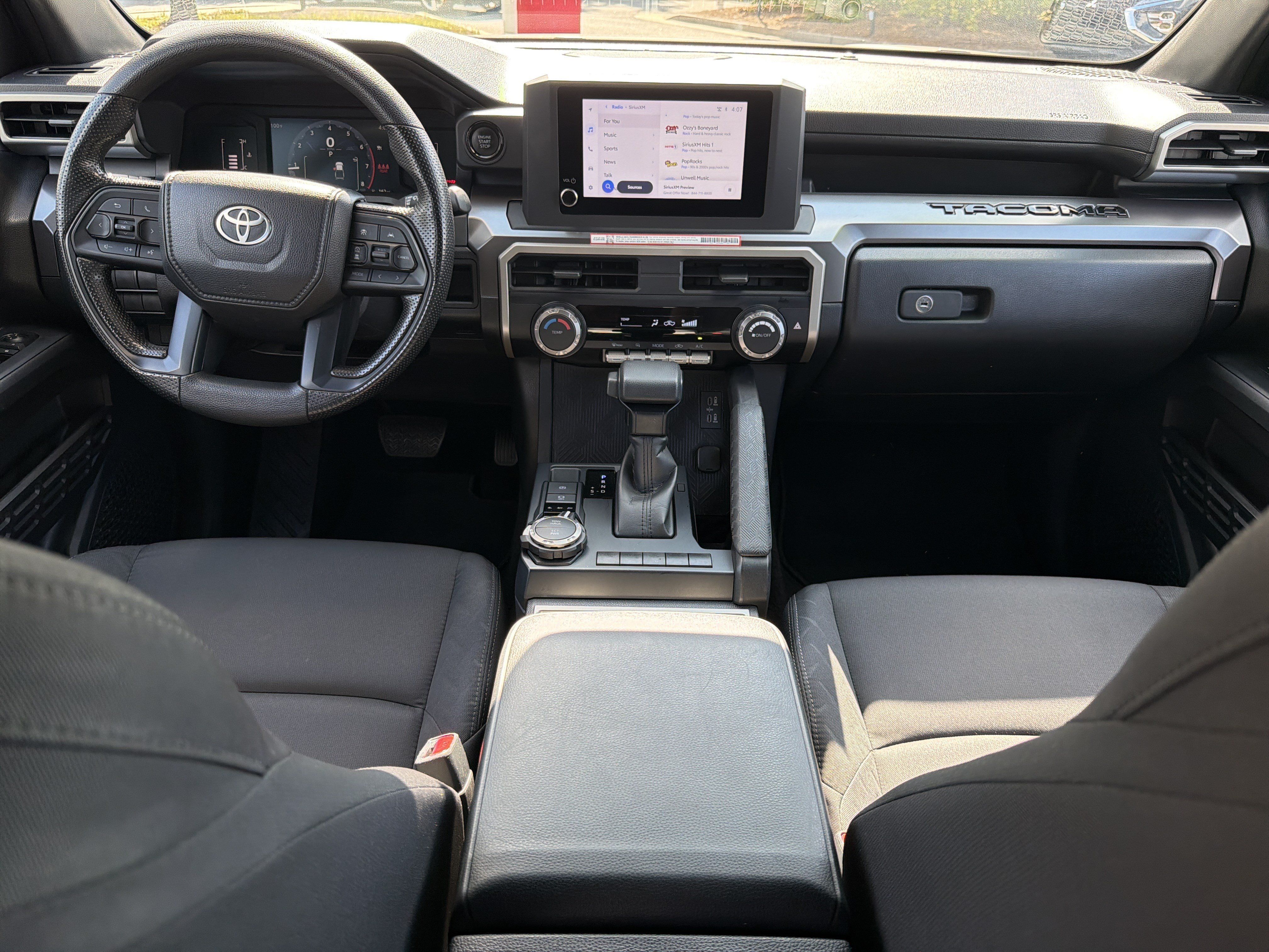 Certified 2025 Toyota Tacoma SR5 AWD/4WD image 4