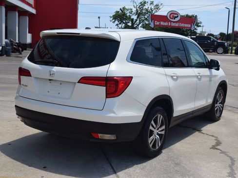 Used 2017 Honda Pilot EX-L image 4