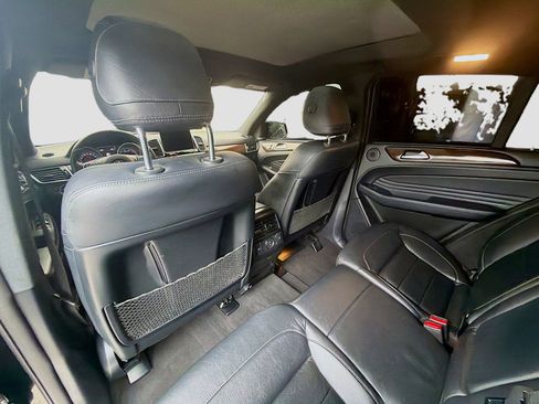 Used 2019 Mercedes-Benz GLE 43 AMG 4MATIC Coupe w/ Premium 3 Package image 24