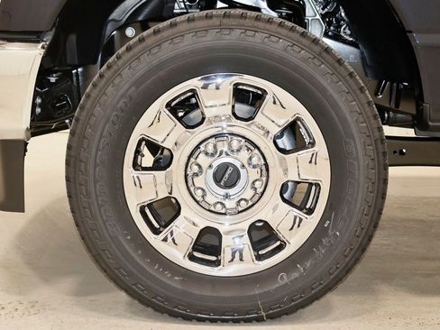 New 2025 Ford F250 King Ranch w/ Chrome Package image 38