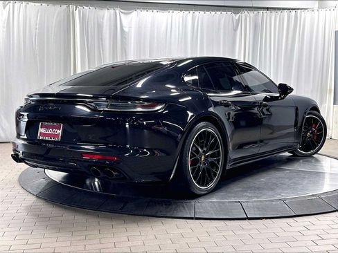 Used 2022 Porsche Panamera GTS AWD/4WD image 9