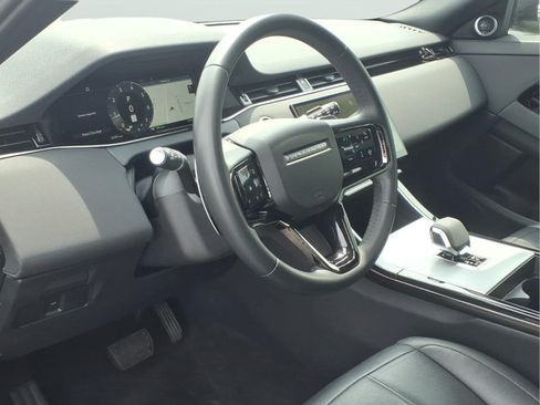 Used 2024 Land Rover Range Rover Evoque S AWD/4WD image 7
