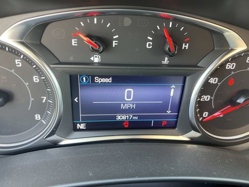 Used 2023 GMC Terrain SLE w/ Elevation Edition FWD image 22