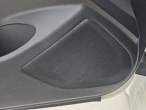 Used 2016 Nissan Altima 2.5 SV FWD image 23