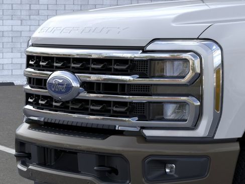 New 2026 Ford F250 King Ranch w/ FX4 Off-Road Package AWD/4WD image 17