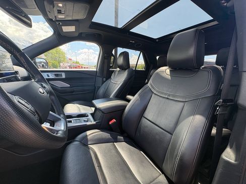 Used 2020 Ford Explorer ST w/ Premium Technology Package AWD/4WD image 14