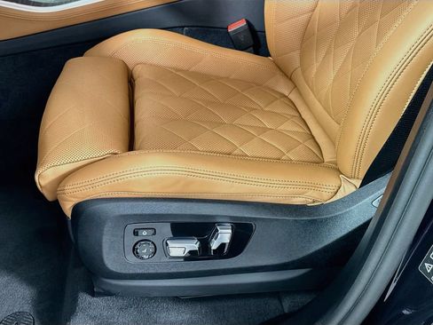 Used 2026 BMW X5 xDrive40i w/ M Sport Package AWD/4WD image 20