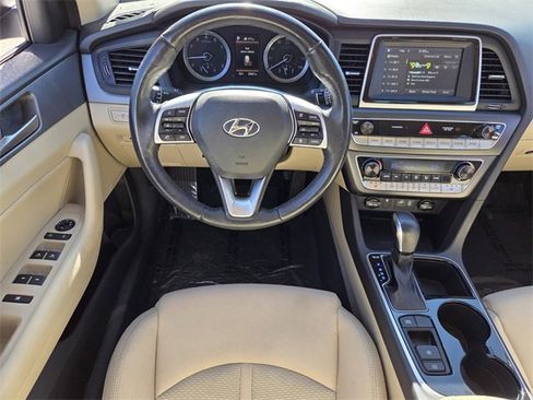 Used 2019 Hyundai Sonata SEL w/ Tech Package 02 image 14