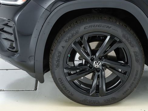 New 2026 Volkswagen Atlas Cross Sport SEL R-Line image 44