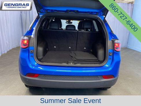 Certified 2025 Jeep Compass Limited AWD/4WD image 32