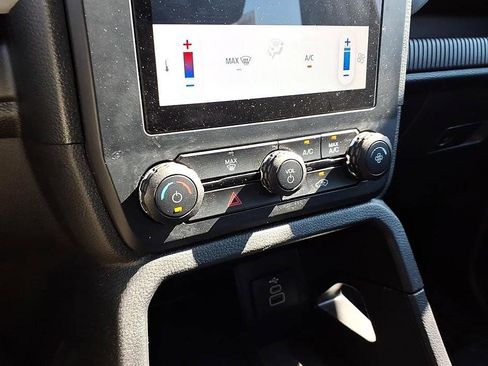 Used 2024 Ford Ranger XL w/ Trailer Tow Package image 32