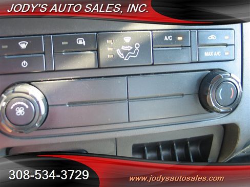 Used 2015 Ford F250 XL w/ Power Equipment Group image 14