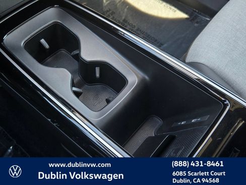 Certified 2023 Volkswagen ID.4 Pro RWD image 17