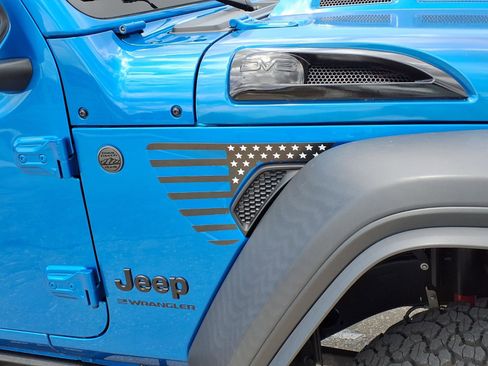 Used 2024 Jeep Wrangler Unlimited Sport AWD/4WD image 10