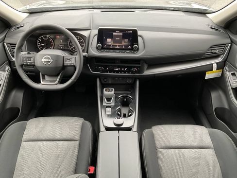 New 2026 Nissan Rogue SV w/ Cold Weather Package AWD/4WD image 16