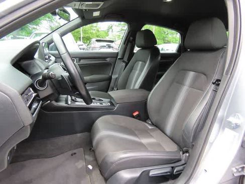 Used 2023 Honda Civic Sport image 12