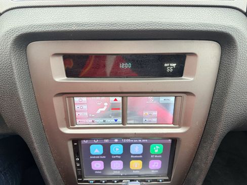 Used 2014 Ford Mustang Coupe image 17