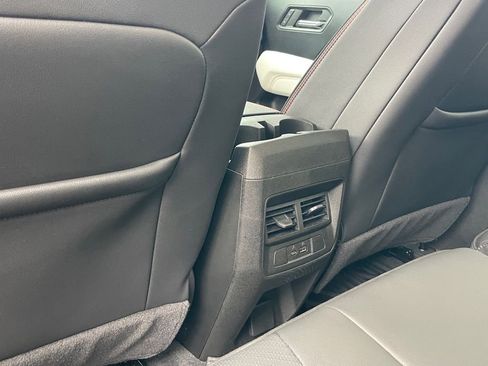 Certified 2024 GMC Canyon AT4X image 25