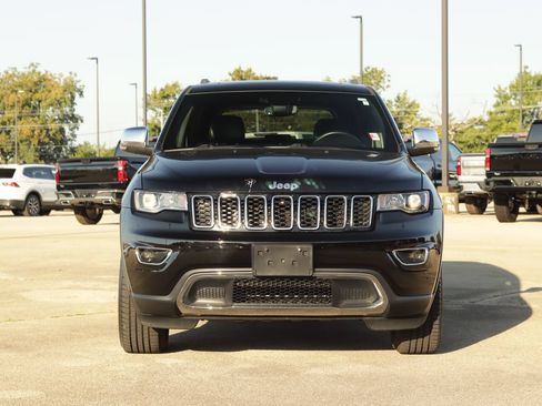 Used 2019 Jeep Grand Cherokee Limited AWD/4WD image 2