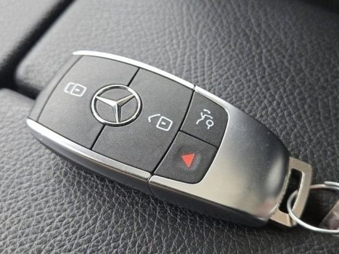 Used 2023 Mercedes-Benz GLS 450 4MATIC image 48