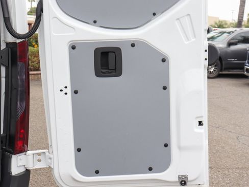 Used 2023 Mercedes-Benz Sprinter 144 Cargo image 9