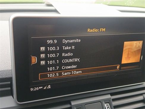 Used 2020 Audi Q5 e Premium Plus w/ Premium Plus Package image 16