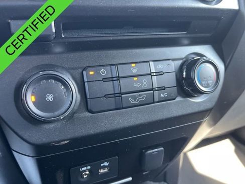 Used 2015 Ford F150 XLT image 21