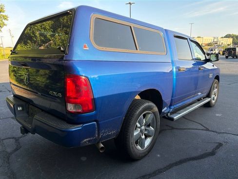Used 2018 RAM 1500 Express w/ Express Value Package AWD/4WD image 5