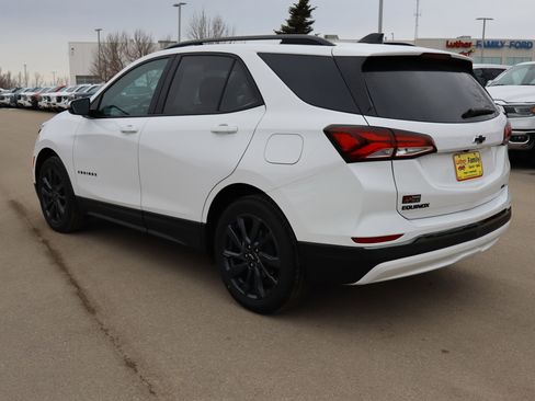 Certified 2023 Chevrolet Equinox RS w/ RS Leather Package image 5