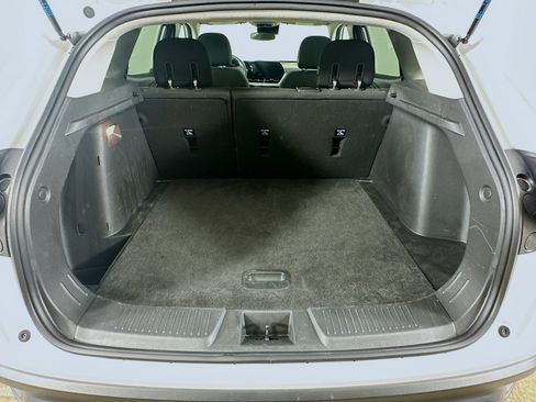 Used 2025 Chevrolet Trax LS FWD image 27