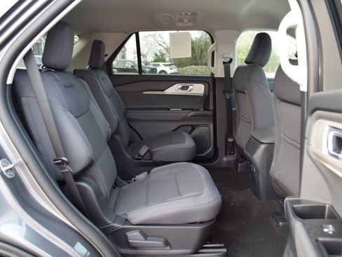 New 2026 Ford Explorer Active image 24